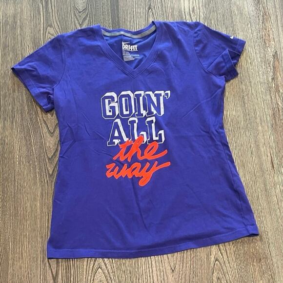 Nike Dri-Fit Graphic Print T-Shirt V-Neck Short Sleeve Slim Fit Purple Size L - Picture 1 of 5
